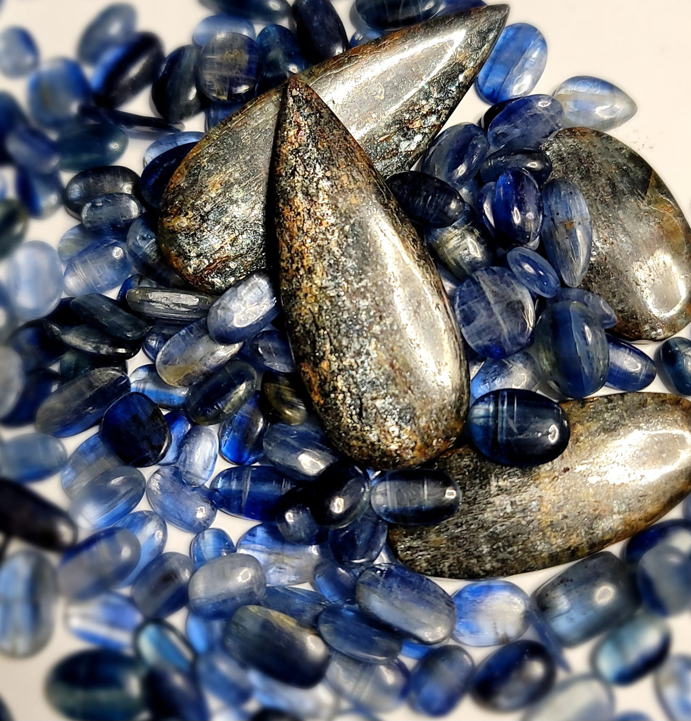 Kyanite