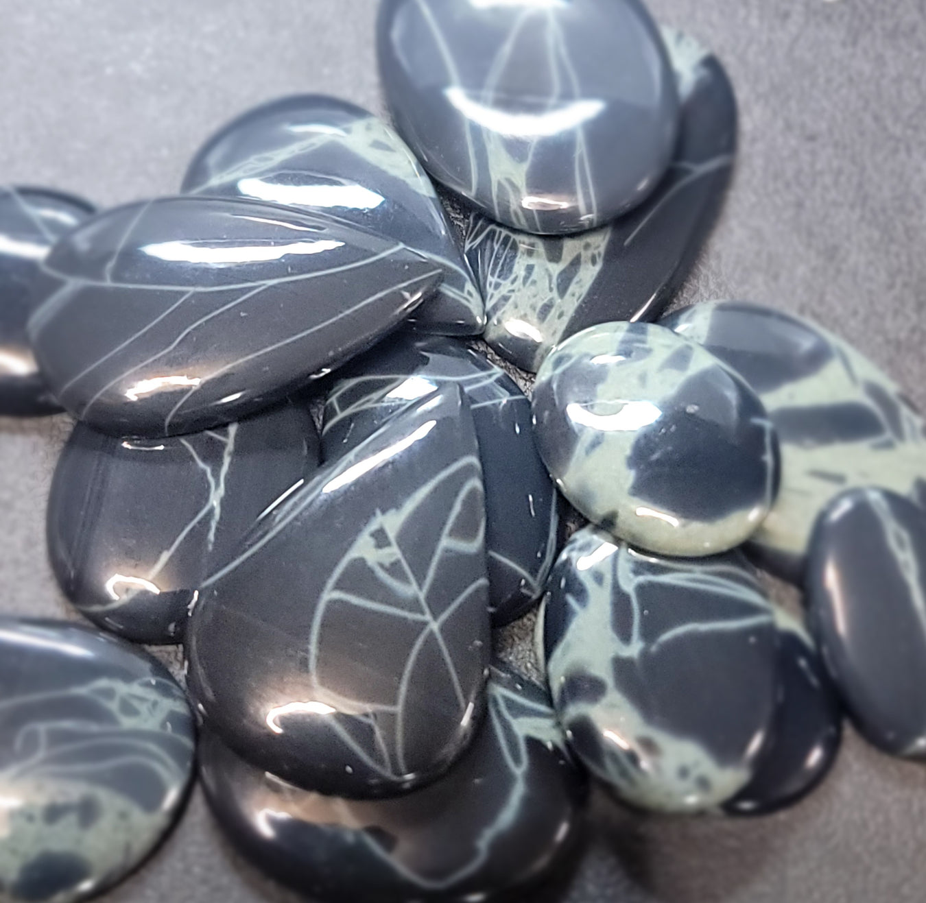 Spiderweb Obsidian