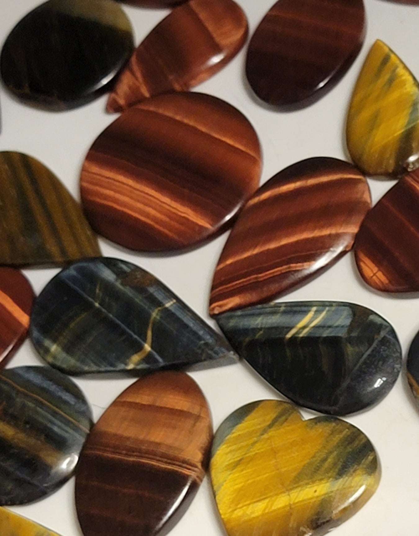 Tiger's Eye (Red, Multi & Gold)