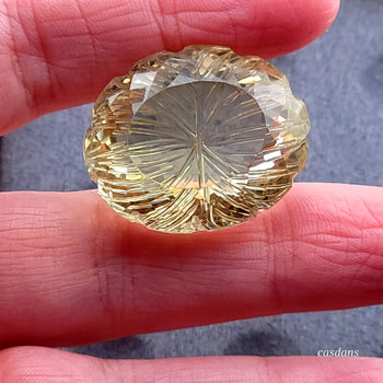 Intaglio Lemon Quartz Facet