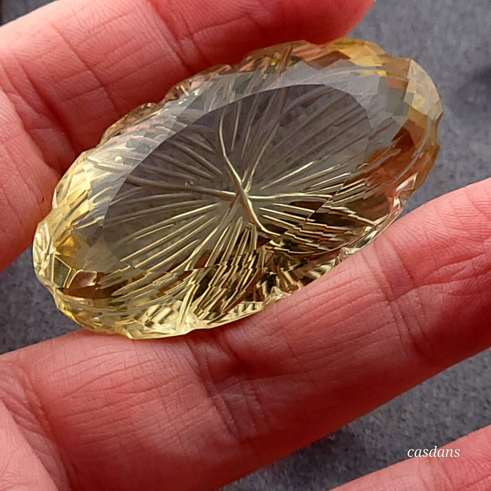 Intaglio Lemon Quartz Facet