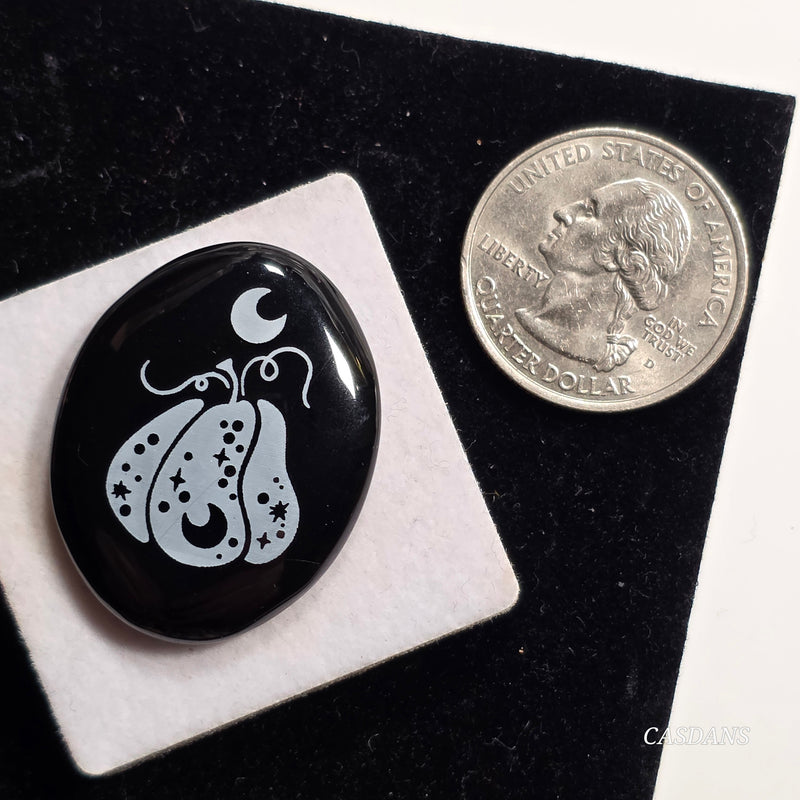 Engraved Onyx Cabochon