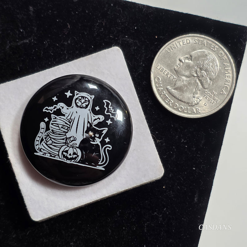 Engraved Onyx Cabochon