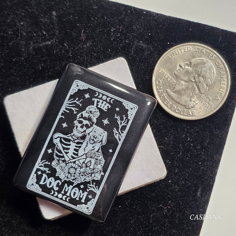 Engraved Onyx Cabochon