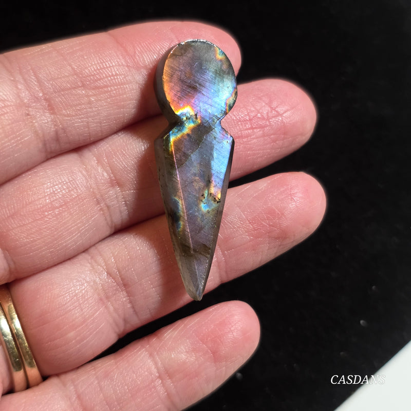 Labradorite Kunai