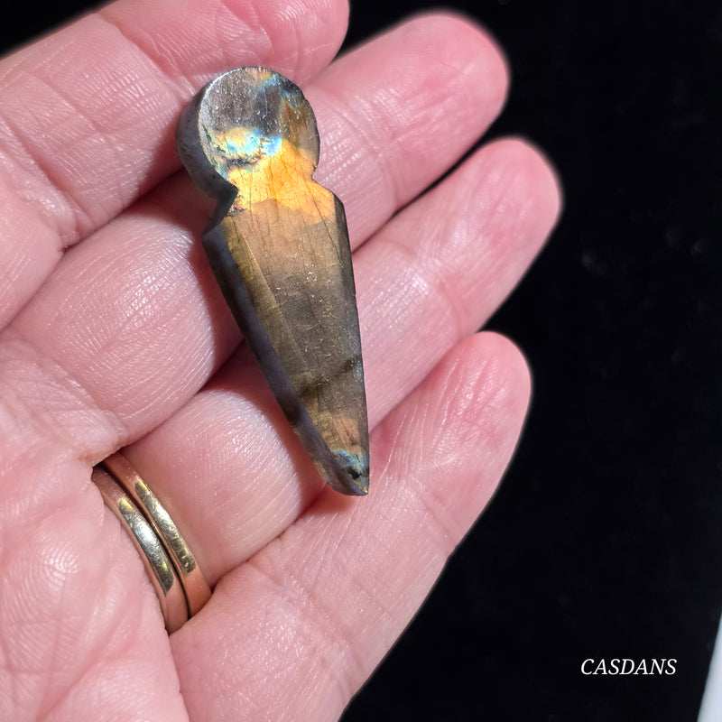 Labradorite Kunai