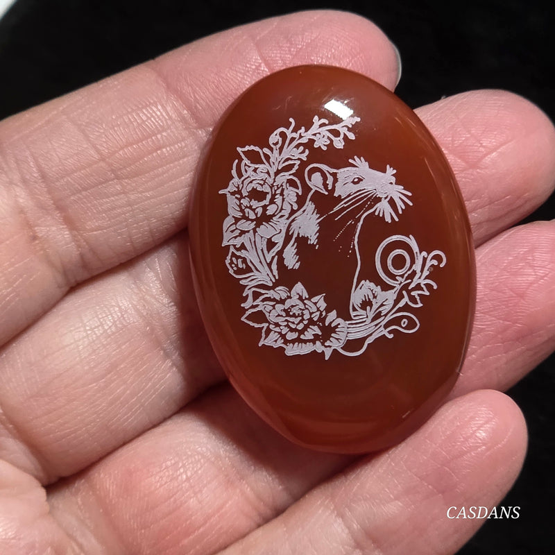 Engraved Onyx Cabochon