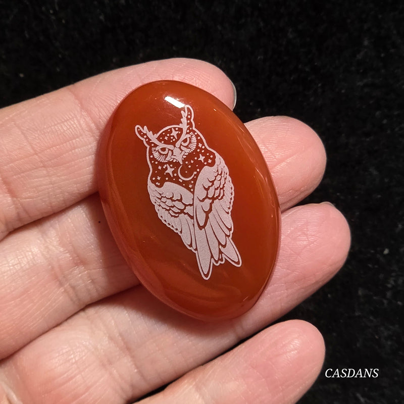 Engraved Onyx Cabochon