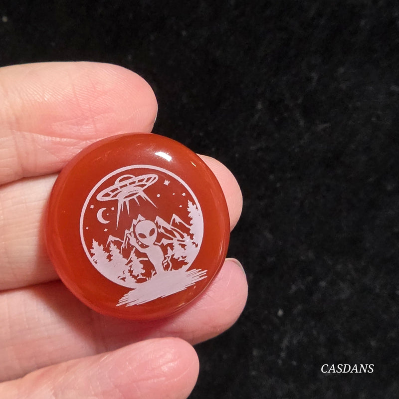 Engraved Onyx Cabochon