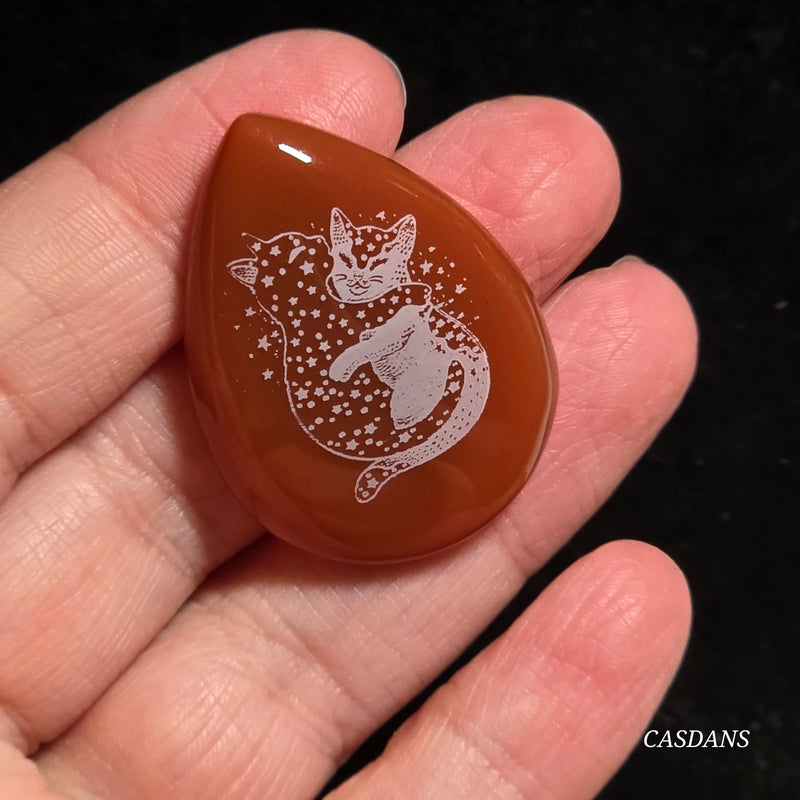 Engraved Onyx Cabochon
