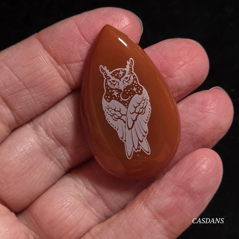 Engraved Onyx Cabochon