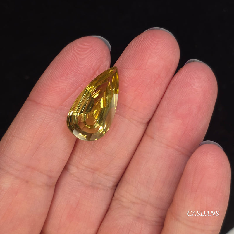 Quartz Facet