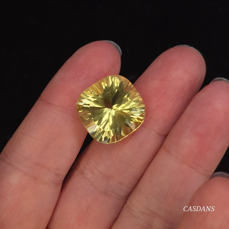 Quartz Facet