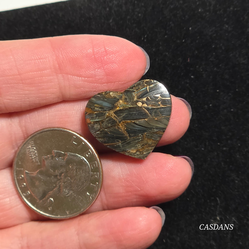 Dream Weaver Composite Heart Cabochon (Contains Mother of Pearl and Abalone Shell)