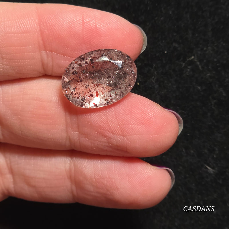 Quartz w/ Inclusions Facet (Trade Name Super 7)