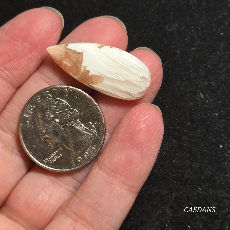 Scolecite Cabochon