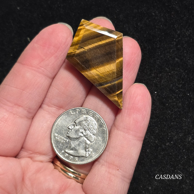 Tiger’s Eye Kite Cabochon
