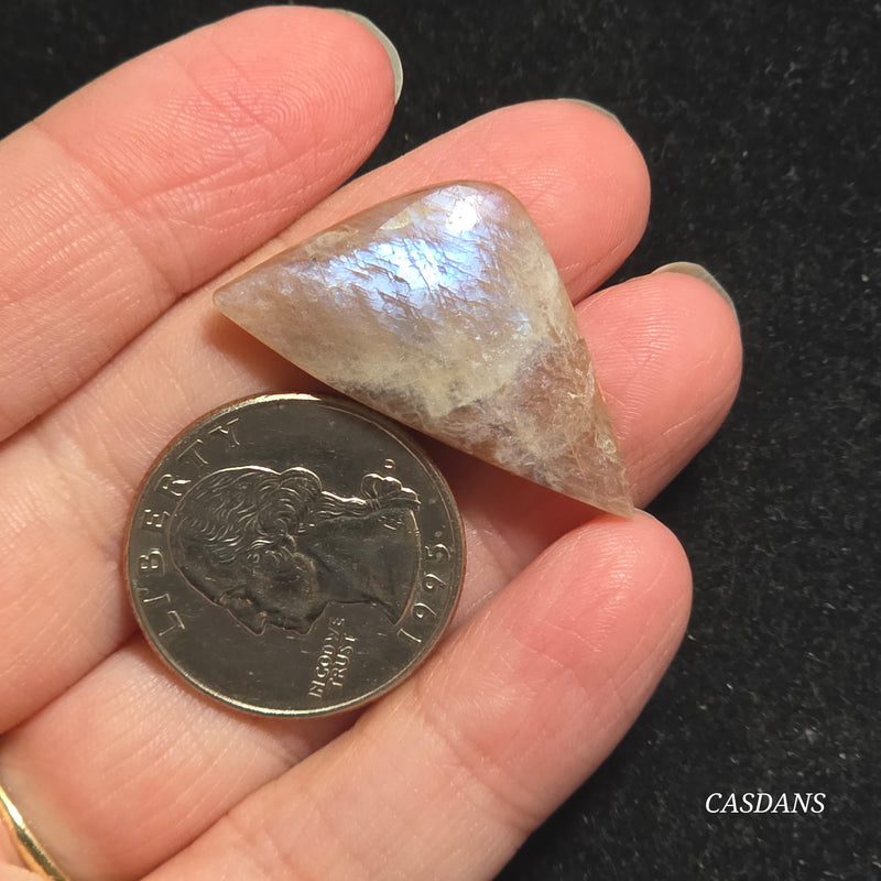 Belomorite Moonstone / Sunstone