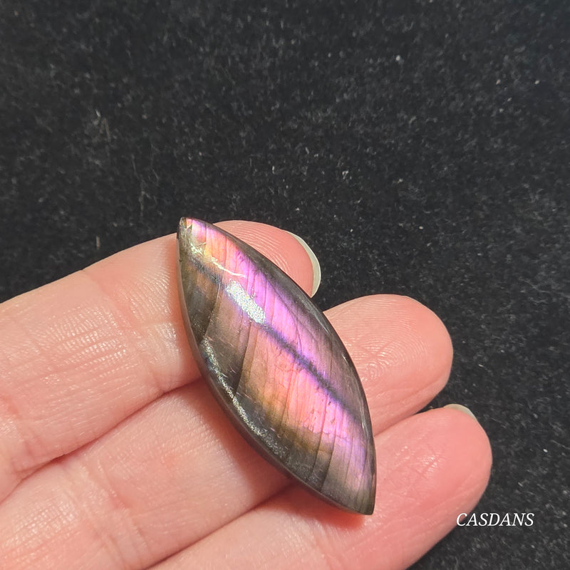 Labradorite Cabochon