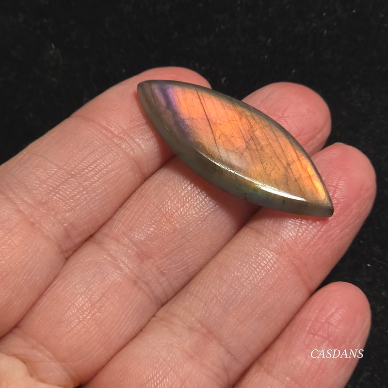 Labradorite Cabochon