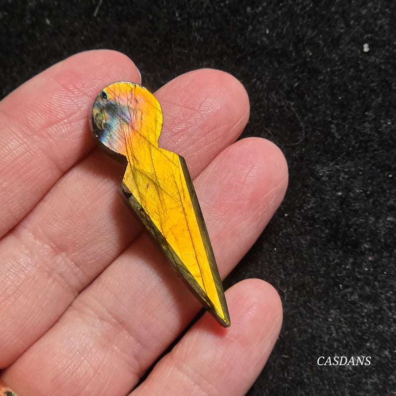 Labradorite Kunai