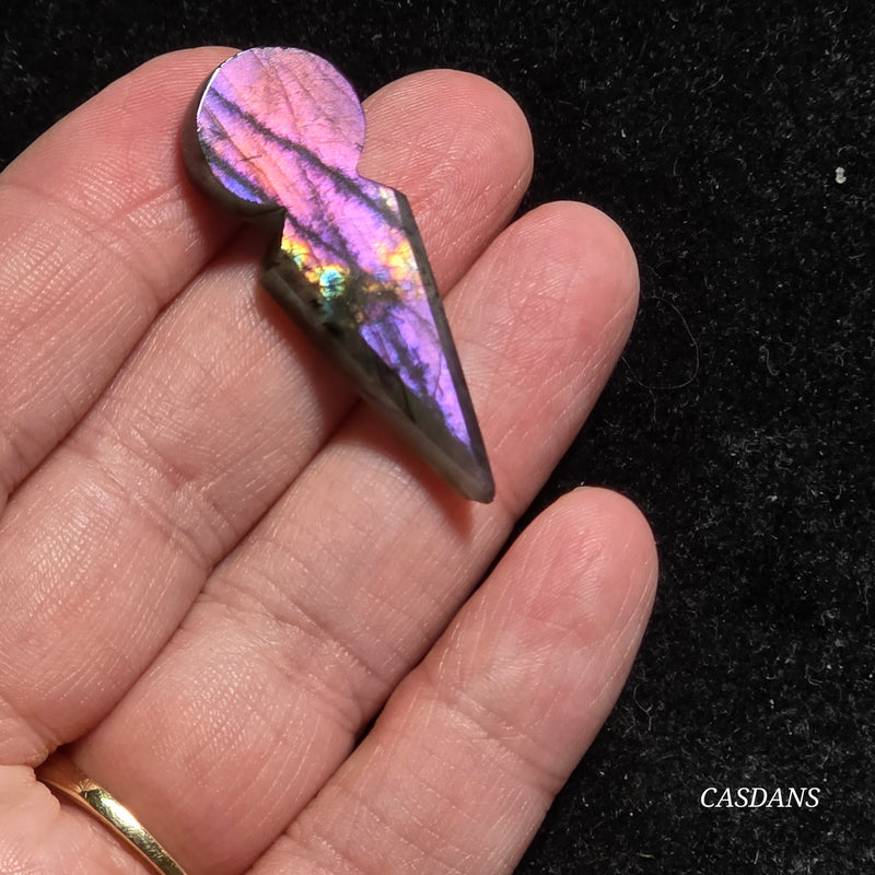 Labradorite Kunai