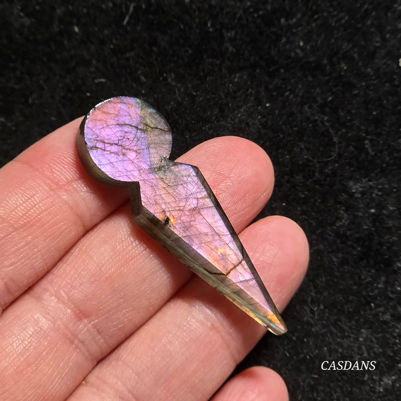 Labradorite Kunai