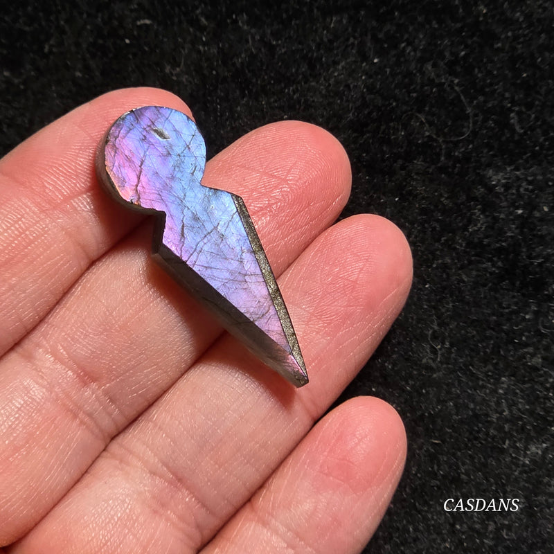 Labradorite Kunai