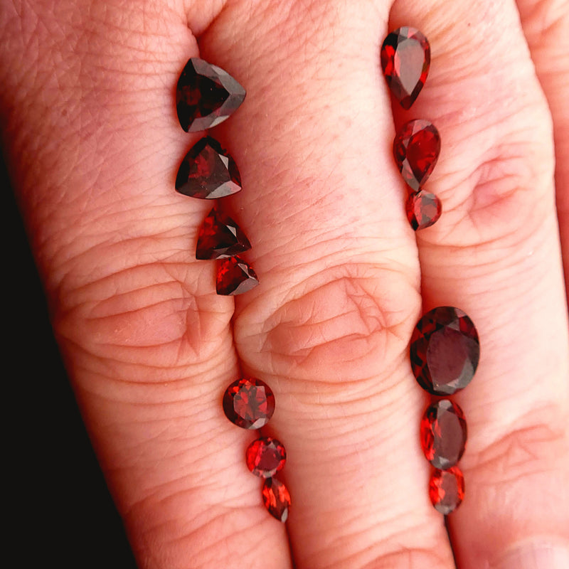 Garnet Facet - Calibrated