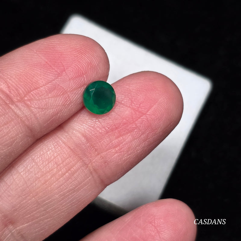 Green Onyx 6mm Round Facet - Calibrated (1 Piece)