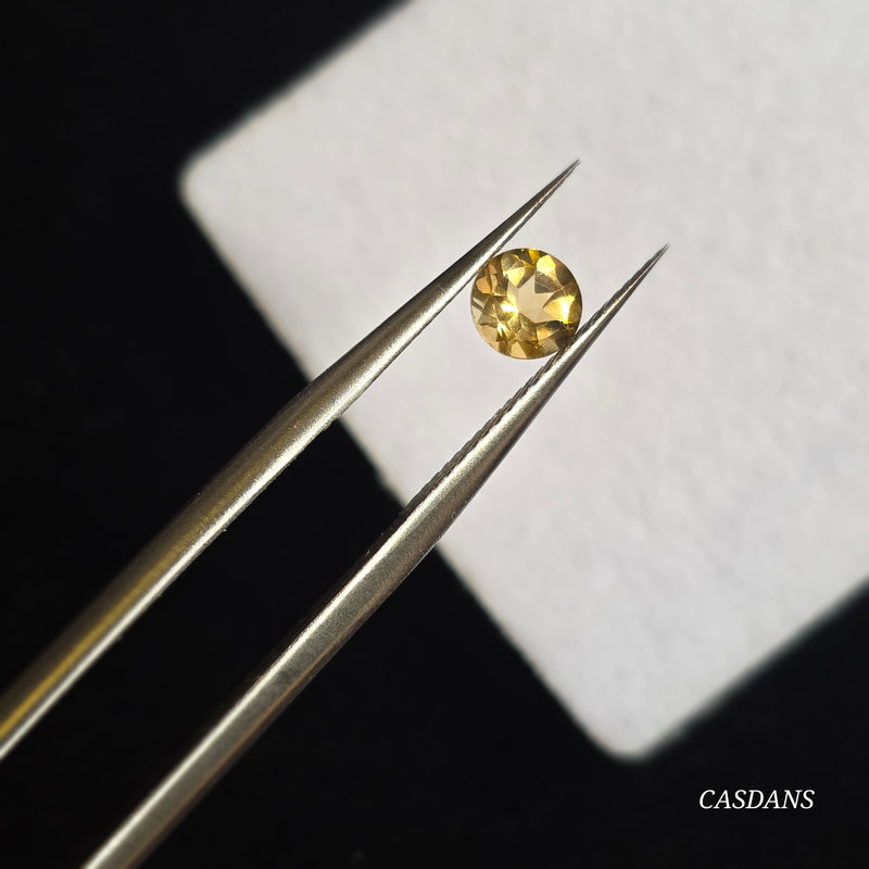 Citrine 5mm Round Facet - Calibrated (1 Piece)