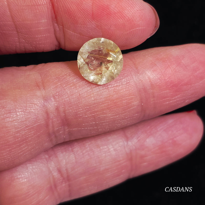 Gold Rutile Quartz 10mm Round Facet