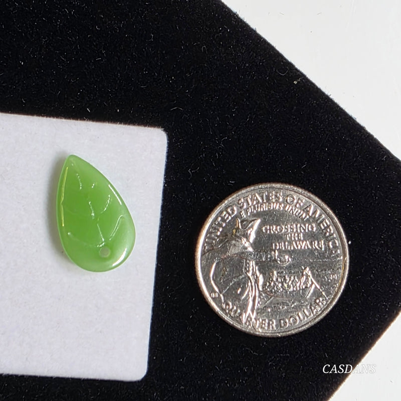 Czech Glass Leaf Bead 11x18mm - Medium Green